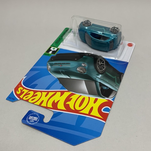 Hot Wheels Fiat 500e HW green speed car toy new by Mattel 144/250 - Picture 6 of 17